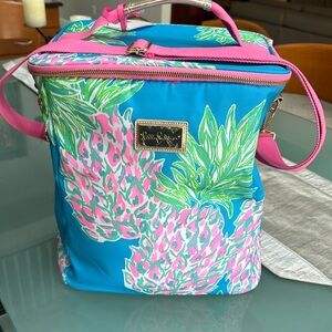 Lily Pulitzer wine carrier insulated new holds 4 bottles +